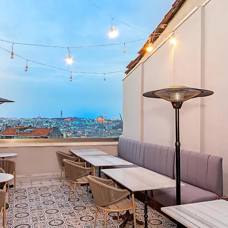 Meroddi Barnathan 3* Istanbul