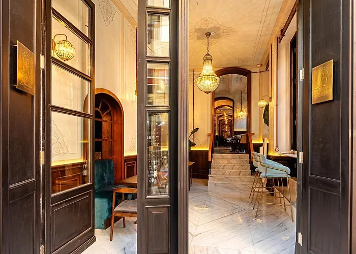 Meroddi Barnathan Hotel