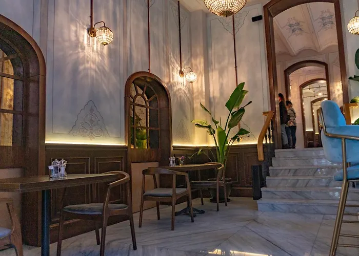 Meroddi Barnathan Hotel 3*