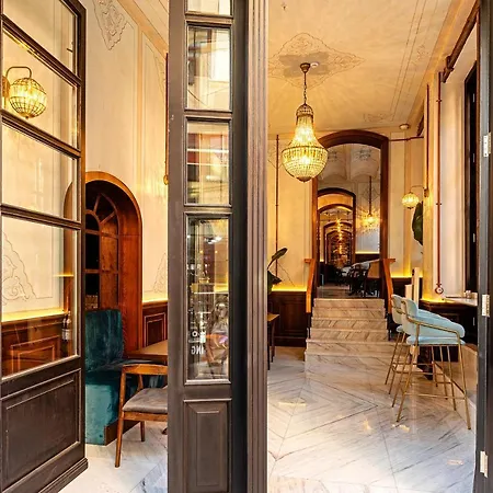 Meroddi Barnathan Hotel