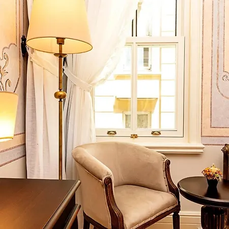 Hotel Meroddi Barnathan 3*