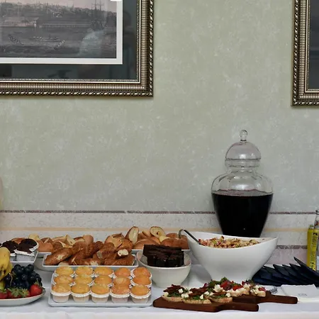 Hotel Meroddi Barnathan 3*