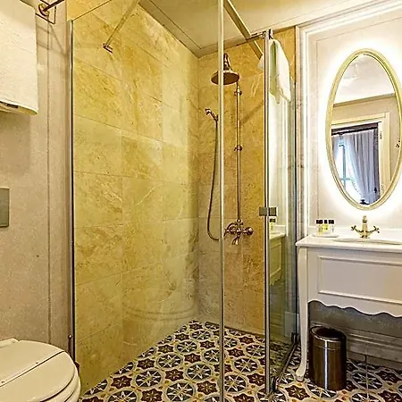 Meroddi Barnathan 3* Isztambul
