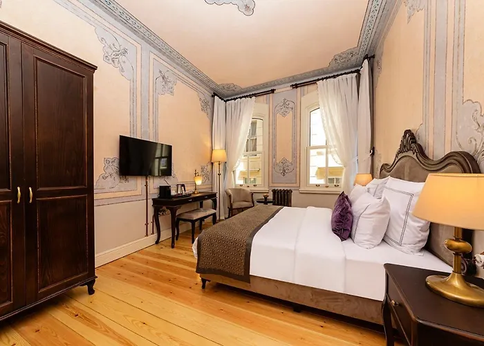 Hotel Meroddi Barnathan 3*