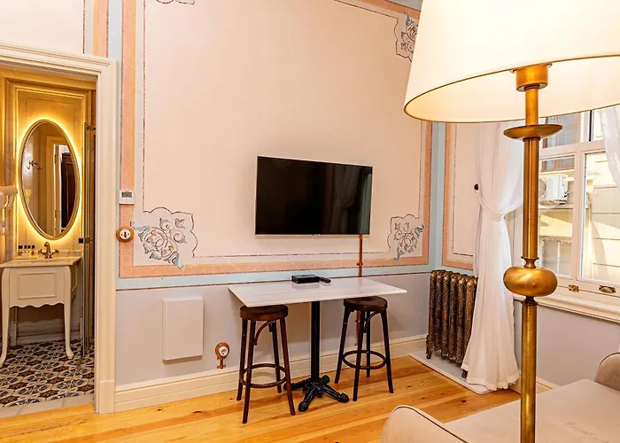 Meroddi Barnathan 3*