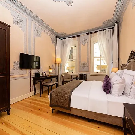 ホテル Meroddi Barnathan 3*