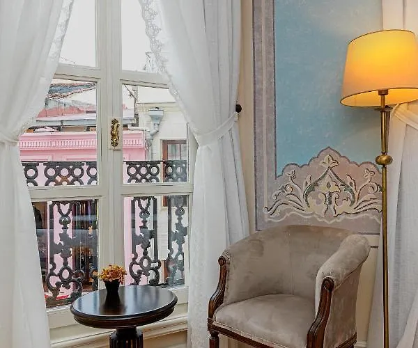 Meroddi Barnathan 3*